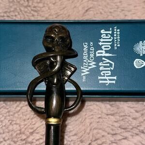Authentic Universal Studios Wizarding World Harry Potter Death Eater Swirl Wand